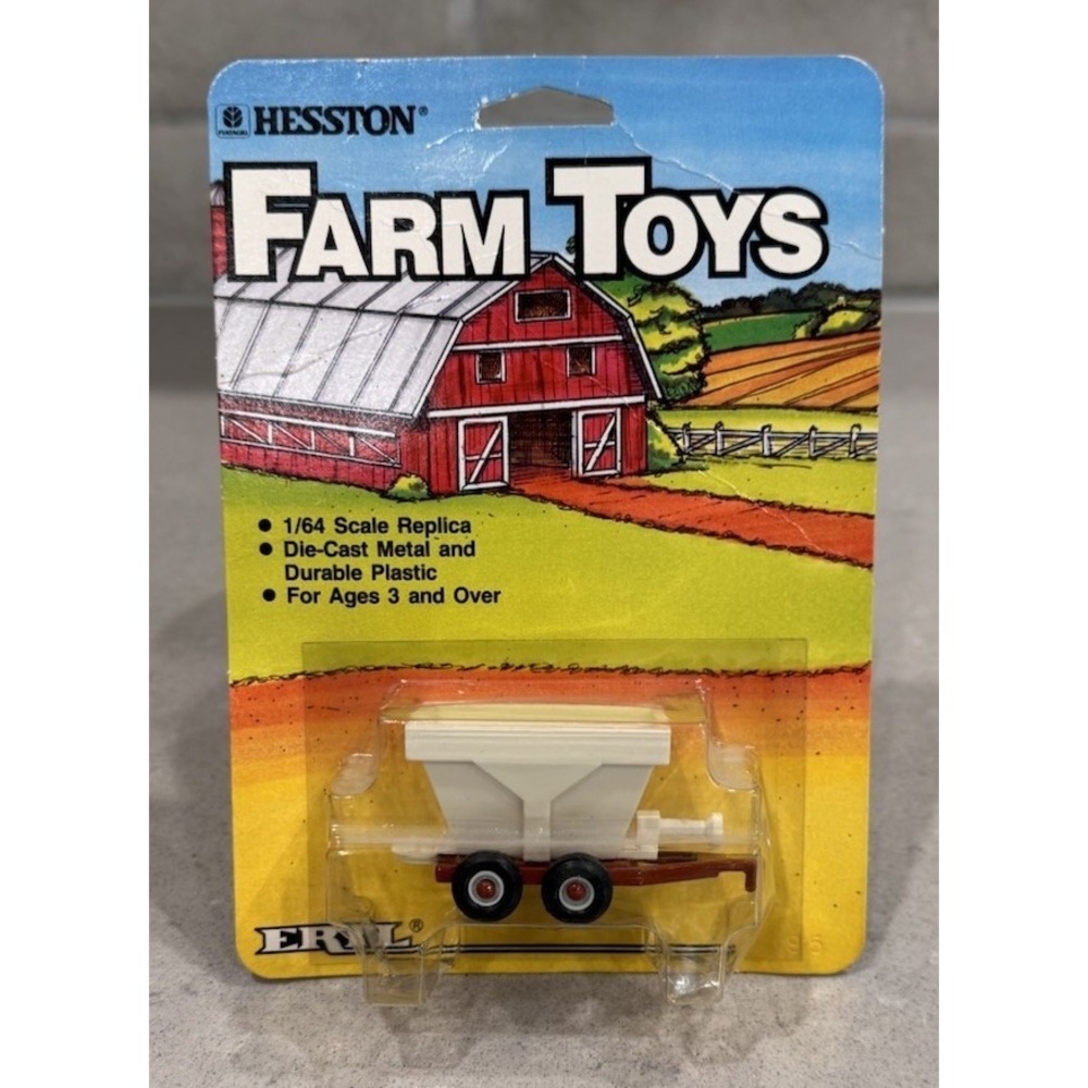 Diecast 1986 ERTL Hesston  VINTAGE FARM TOYS Dry Fertilizer Spreader 1/64